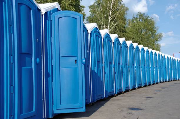 Best Portable restroom trailer rental  in Minneapolis, KS